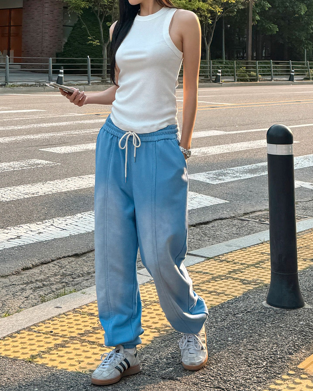 Washed Loose-Fit Cotton Jogger Pants