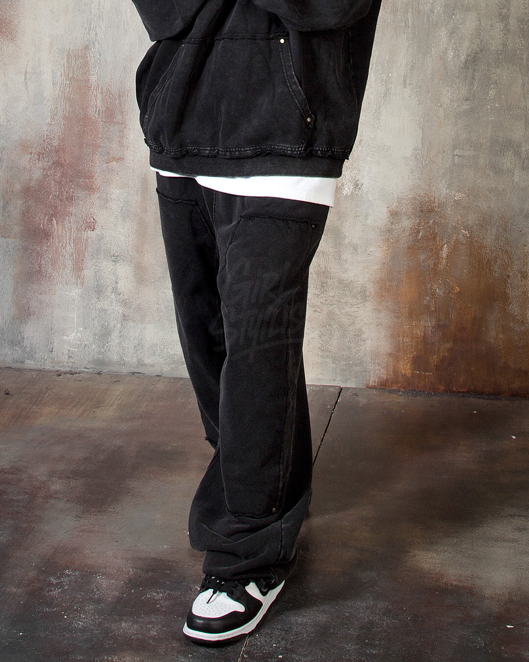 Vintage Washed Black Wide-Leg Cargo Pants