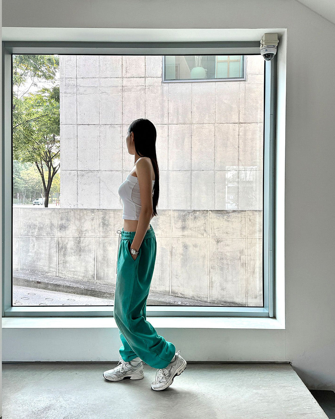 Washed Loose-Fit Cotton Jogger Pants