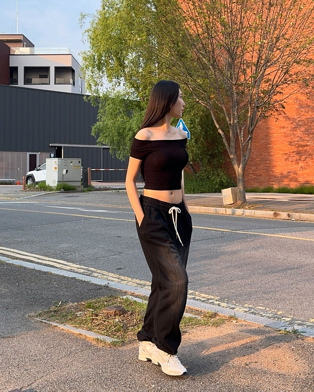 Washed Loose-Fit Cotton Jogger Pants