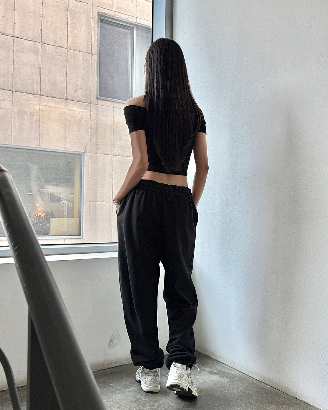 Washed Loose-Fit Cotton Jogger Pants