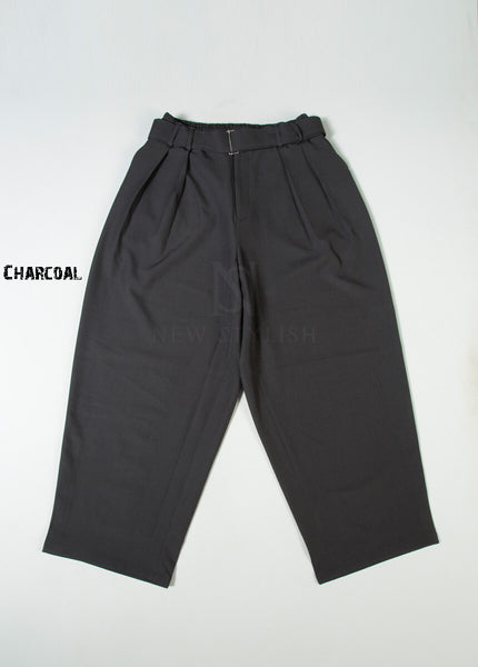 Belted Two-Tuck Wide-Leg Balloon Pants