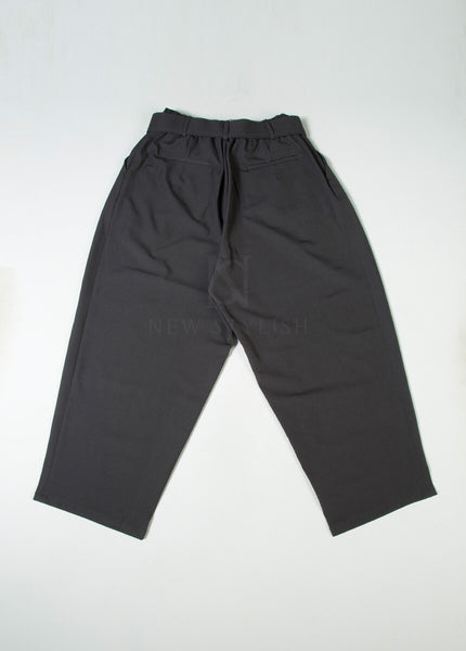 Belted Two-Tuck Wide-Leg Balloon Pants