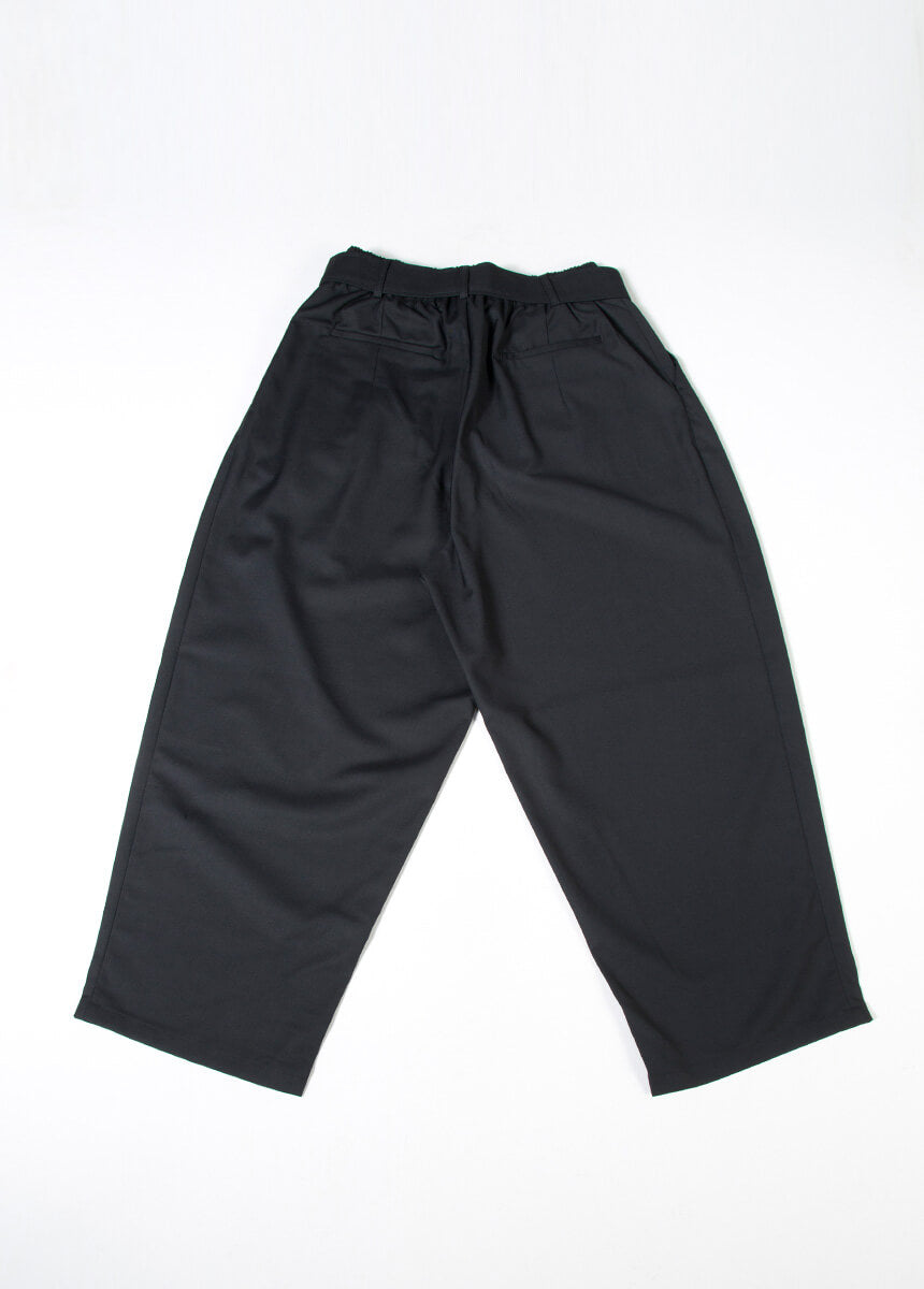 Belted Two-Tuck Wide-Leg Balloon Pants